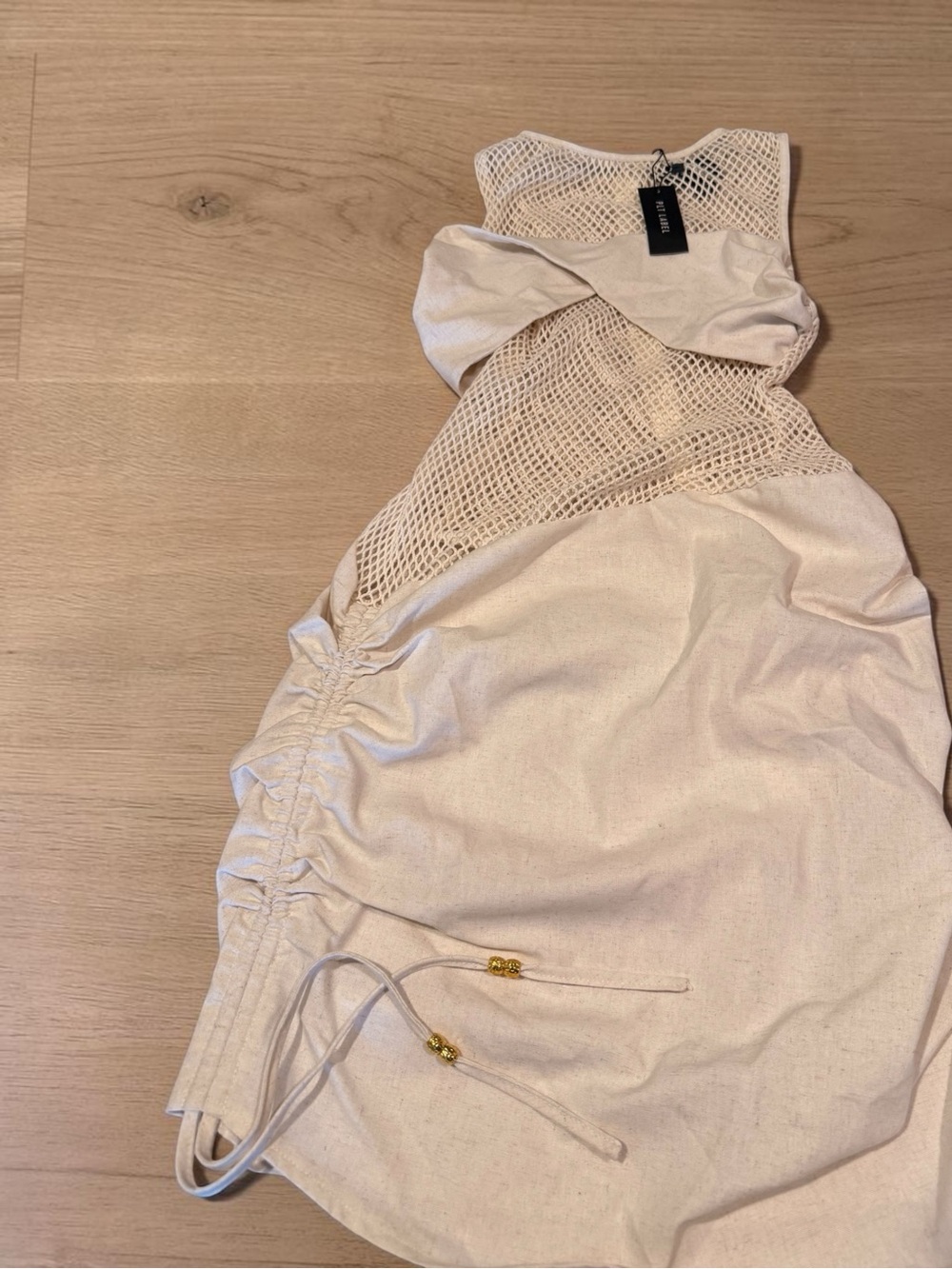 PrettyLittleThing Mesh Panel Ruched Mini Dress - Picture 3 of 6